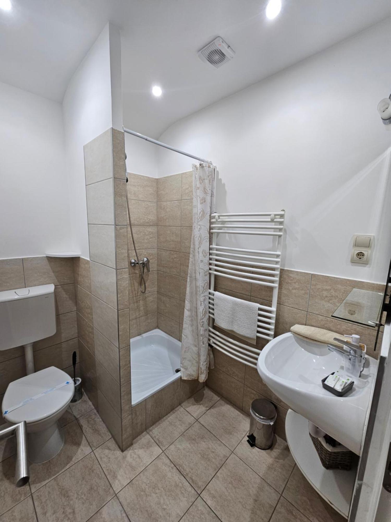 Apartman Hédi